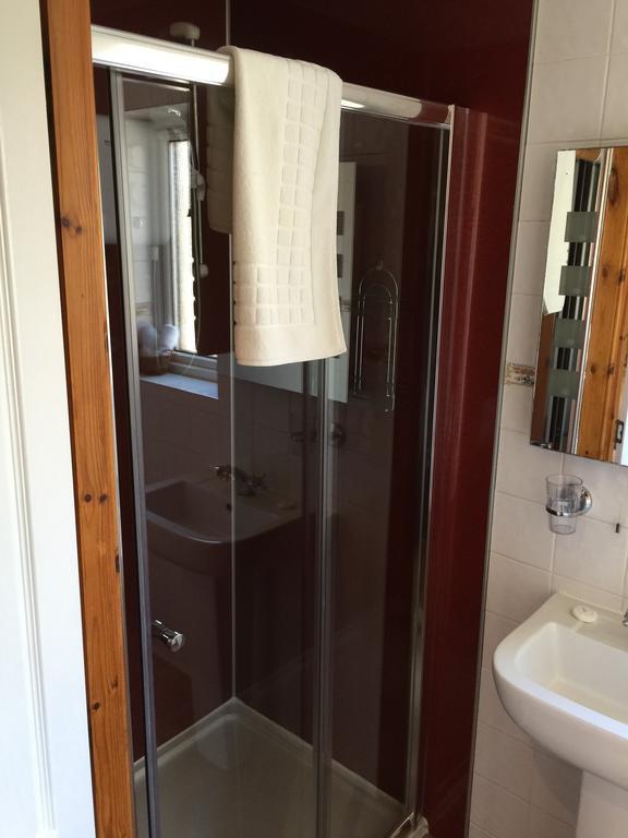 Roseneath Guest House Inverness Ruang foto